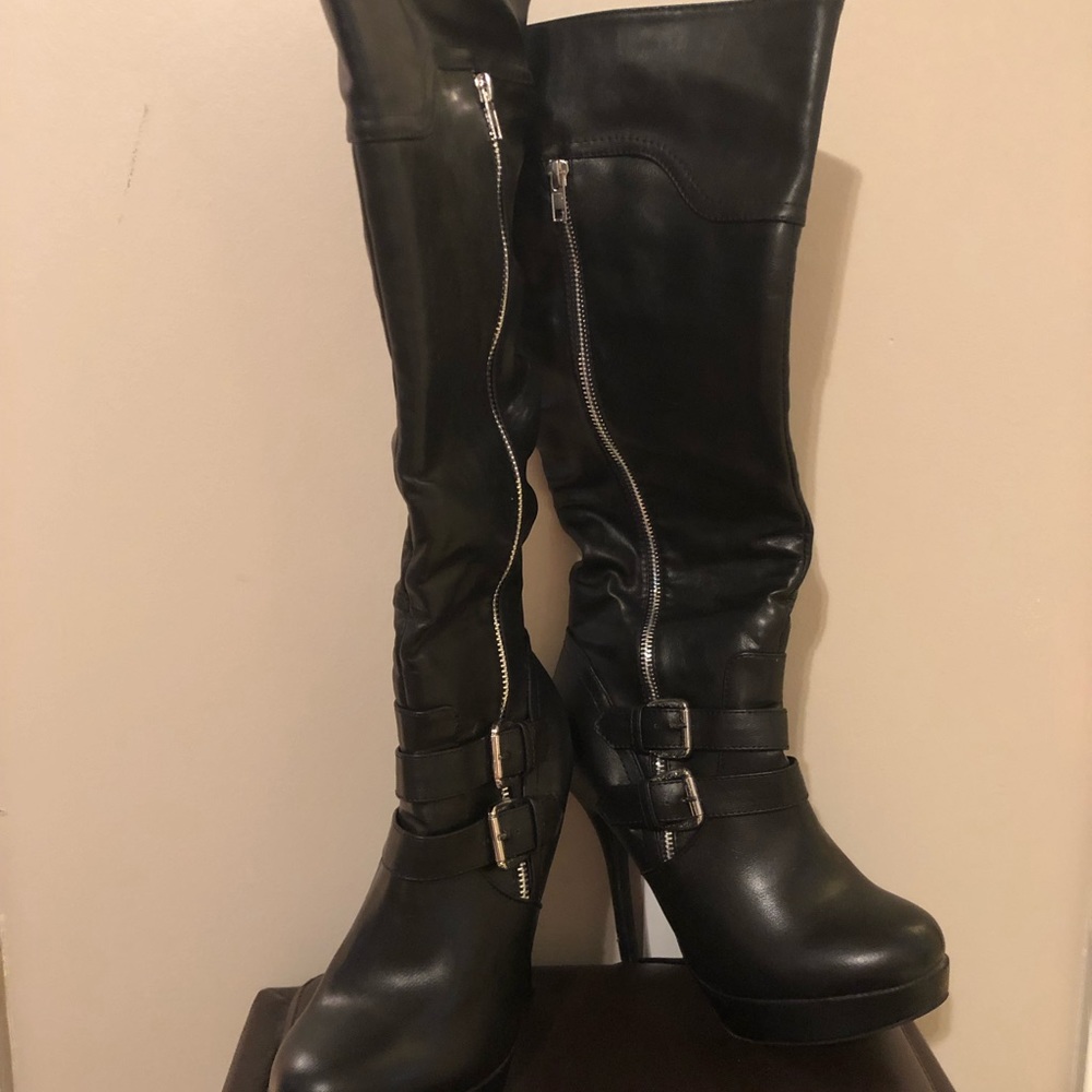 Black motorcycle heeled boots